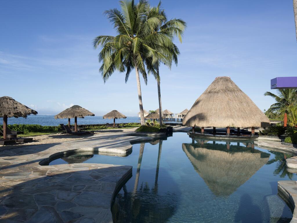 Save up to 35% on Samoa Beachfront Beauty