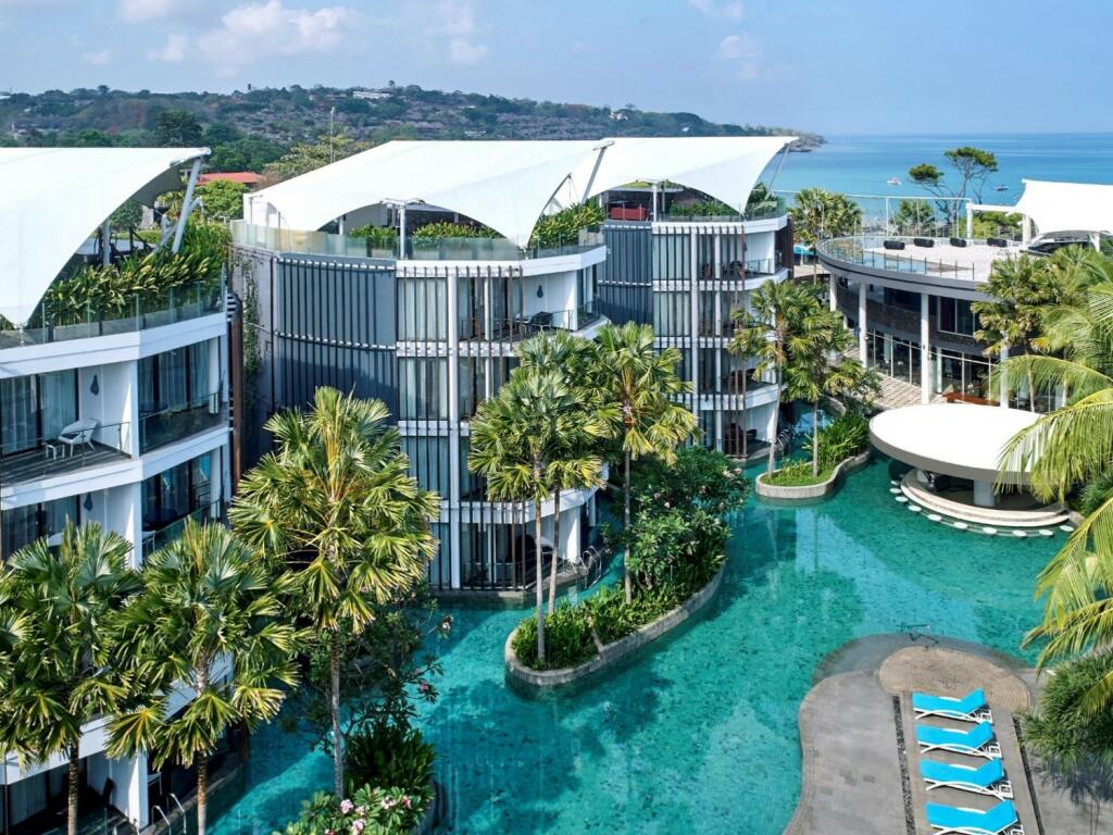 Sunset & Serenity: Massage + Beach Club