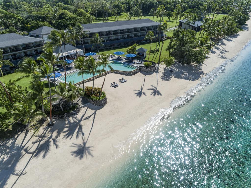 Private Beachfront Resort: Save $1040